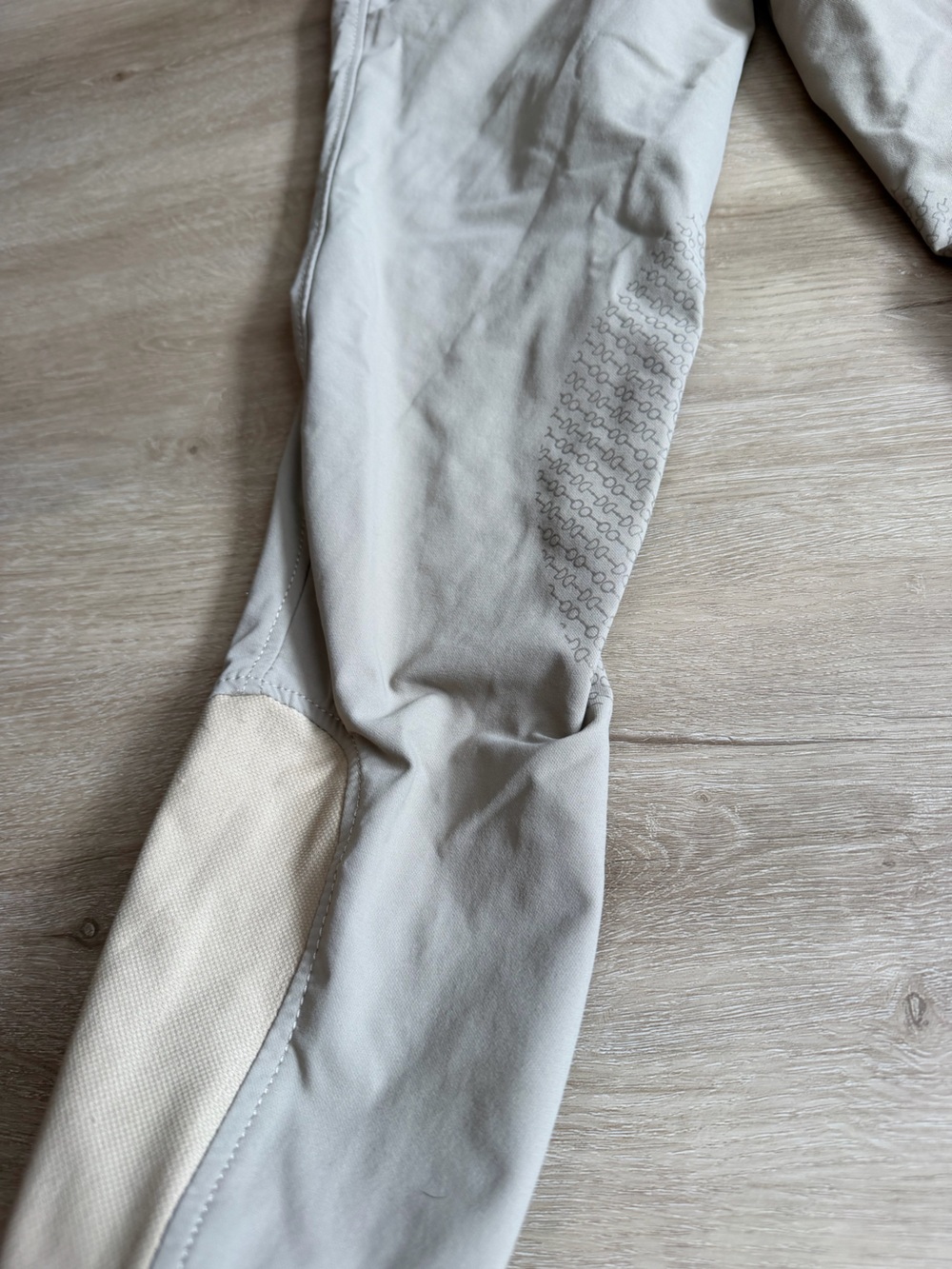 Dover Saddlery Women's Beige Riding Breeches SZ 24 - Picture 2 of 10